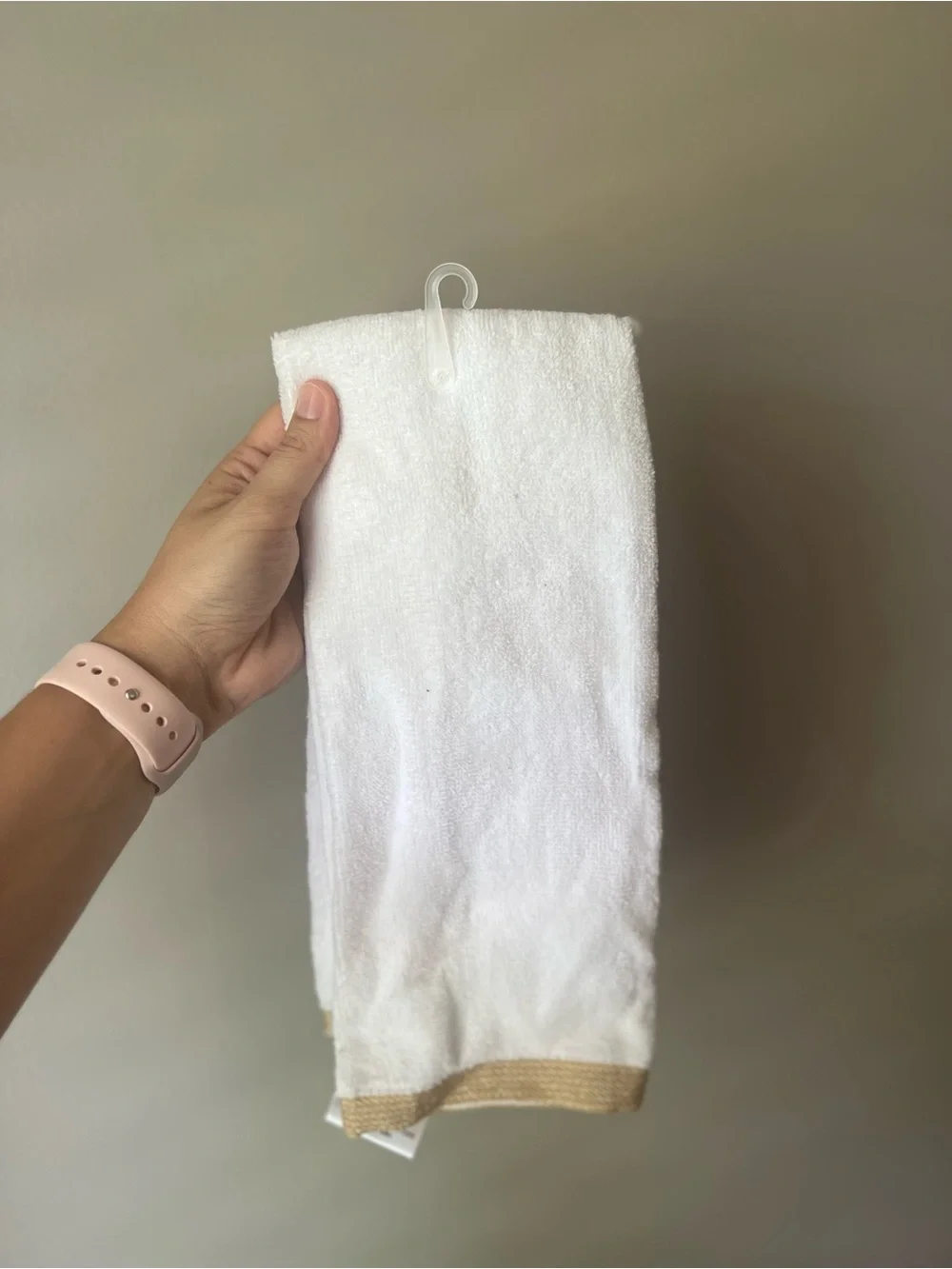 White 'There's Snow Place Like Home' Holiday Hand Towel